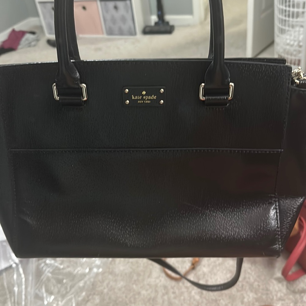 Black Kate spade bag